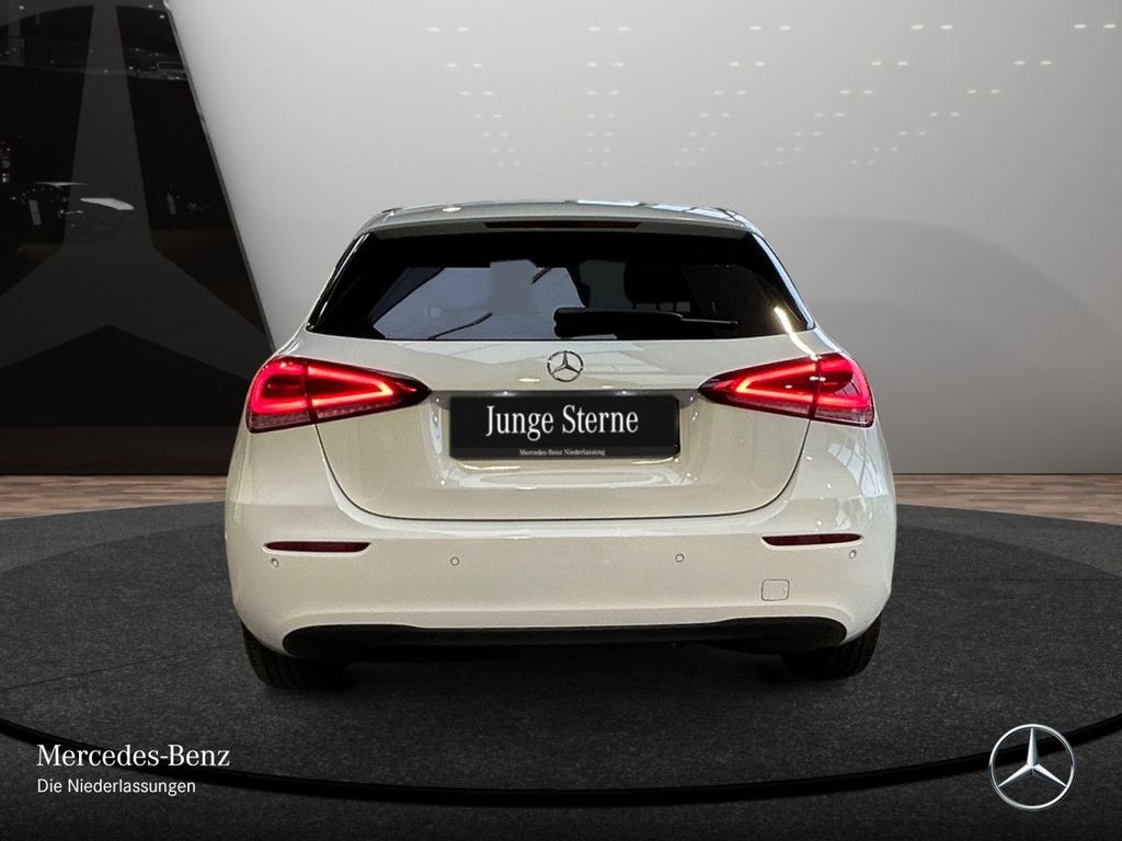 Mercedes-Benz A 180 2022