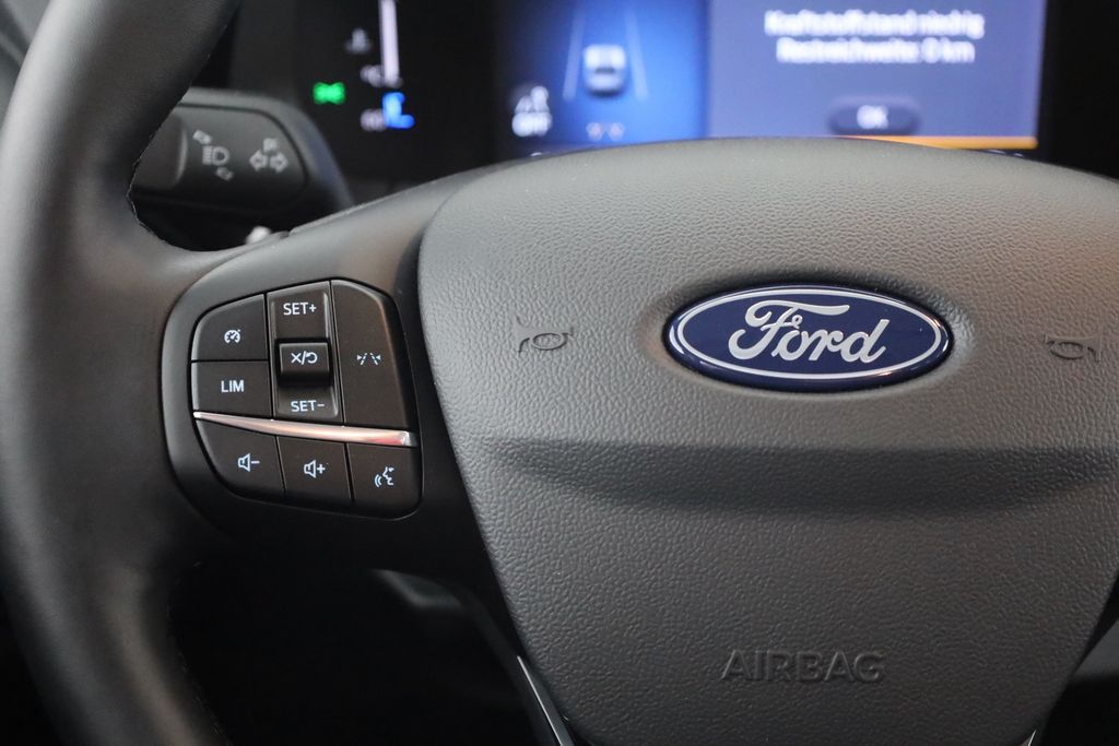 Ford Tourneo Courier 2025