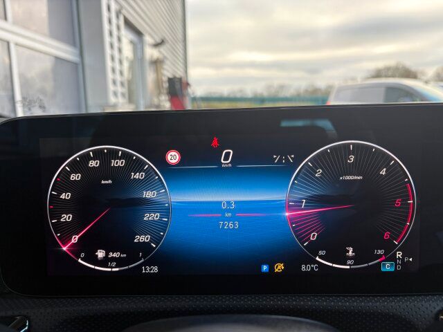 Mercedes-Benz A 200 2024