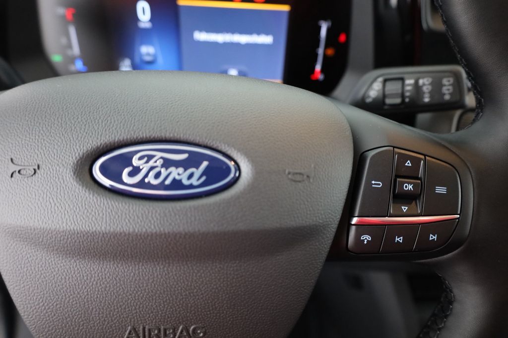 Ford Tourneo Courier 2025