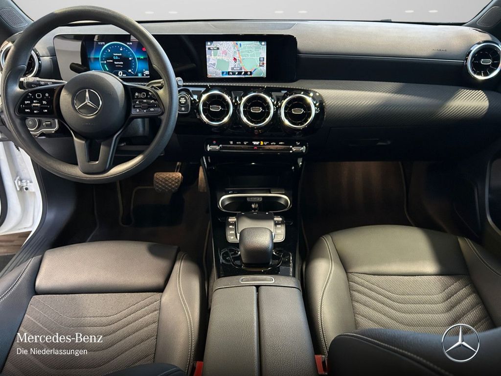 Mercedes-Benz A 180 2022