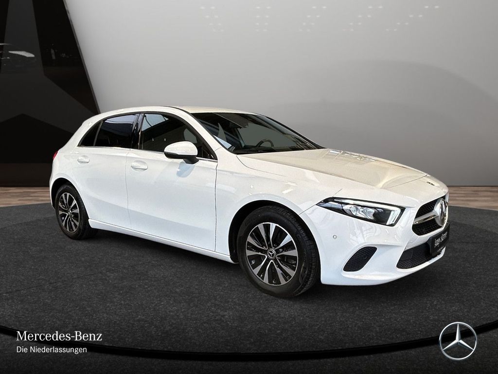 Mercedes-Benz A 180 2022