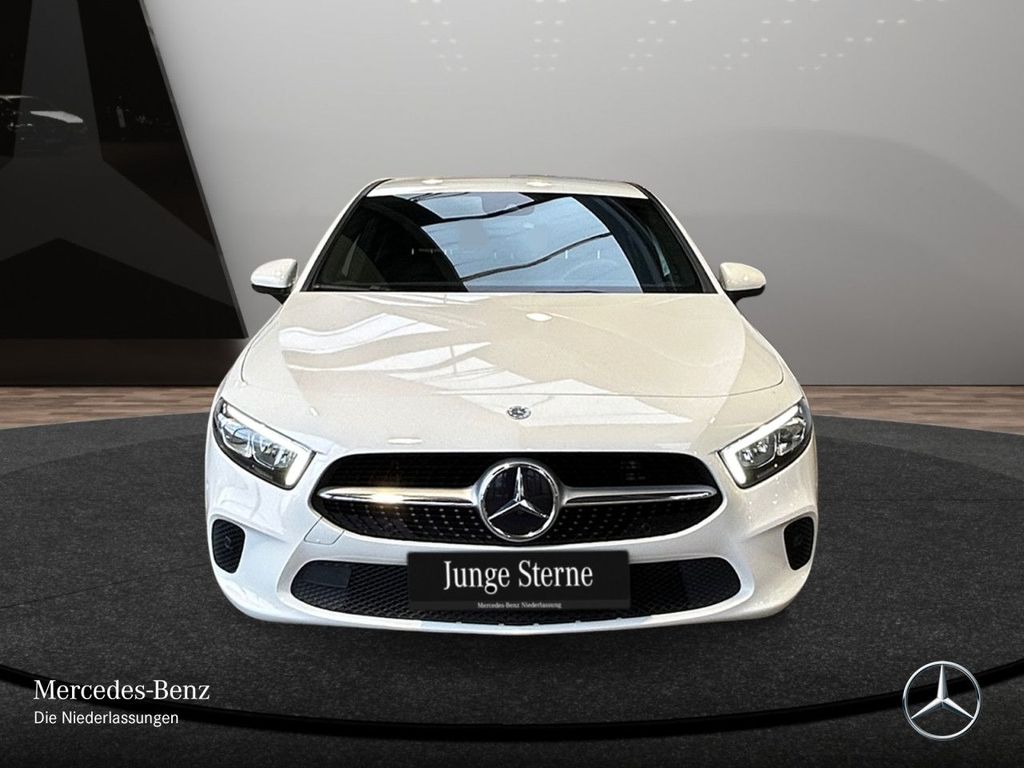 Mercedes-Benz A 180 2022