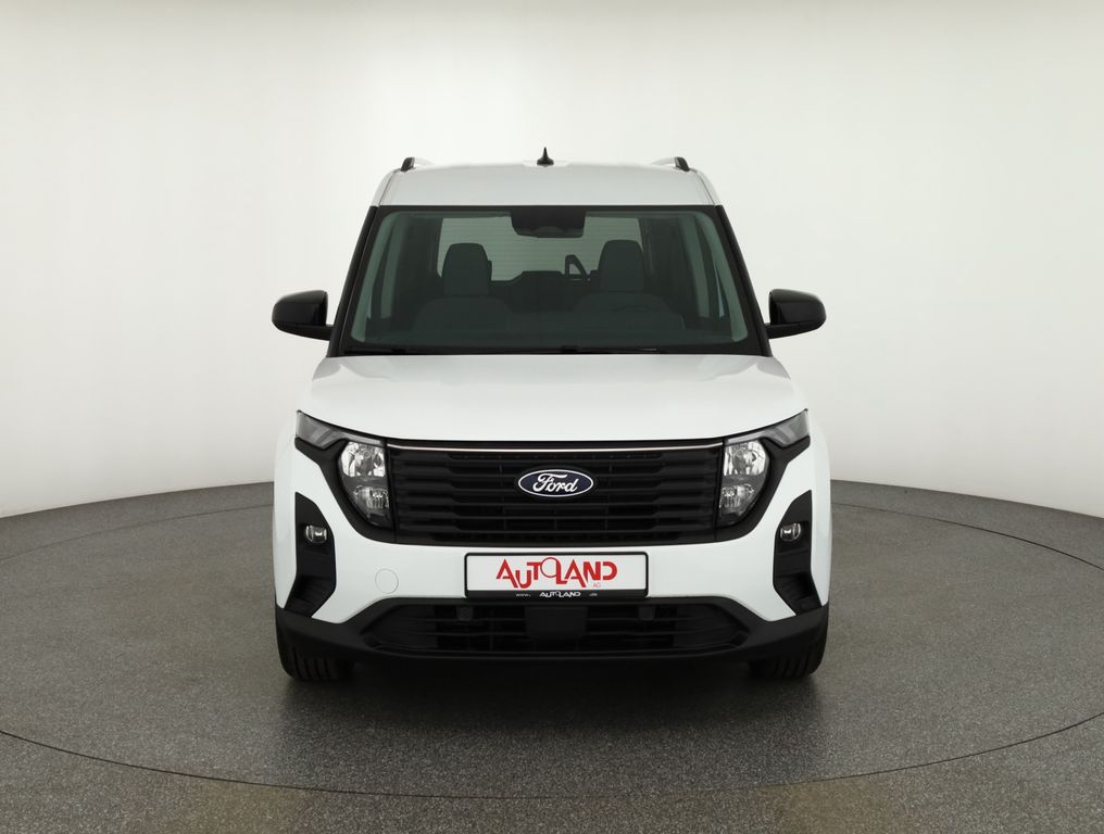 Ford Tourneo Courier 2025