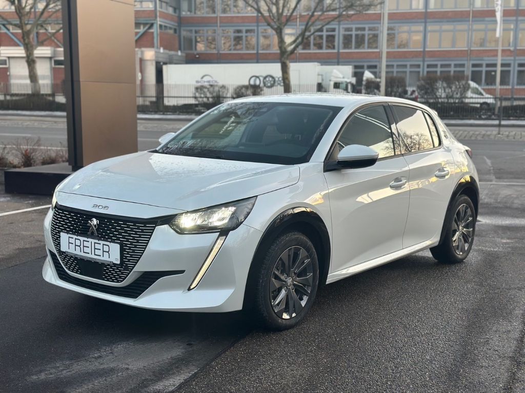 Peugeot 208 2021