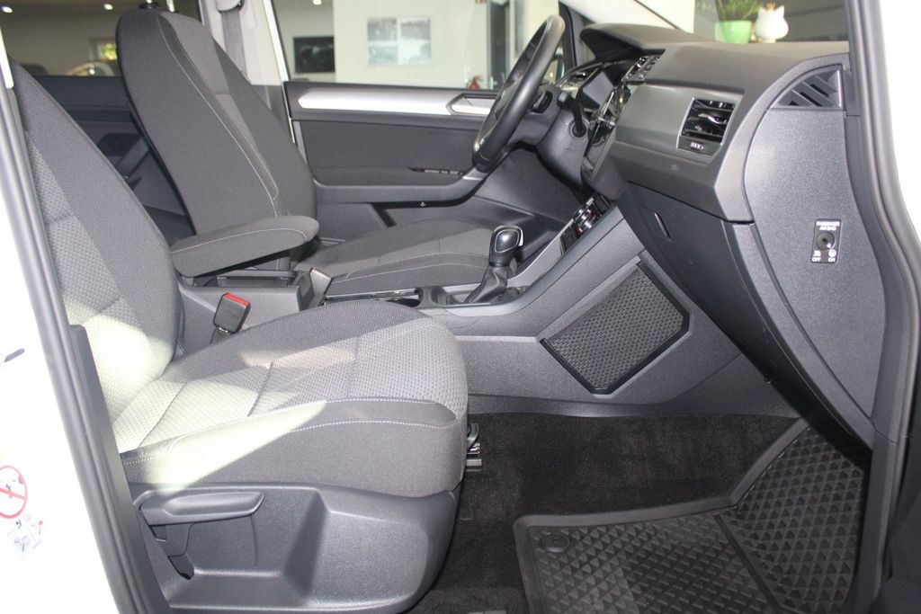 Volkswagen Touran 2023