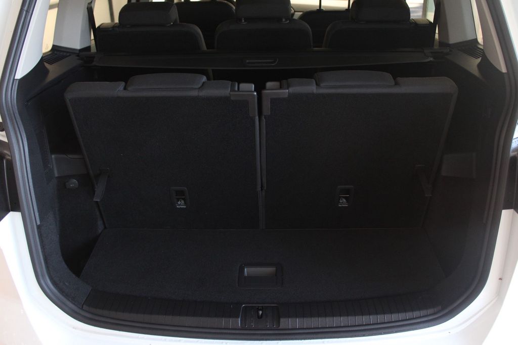 Volkswagen Touran 2023