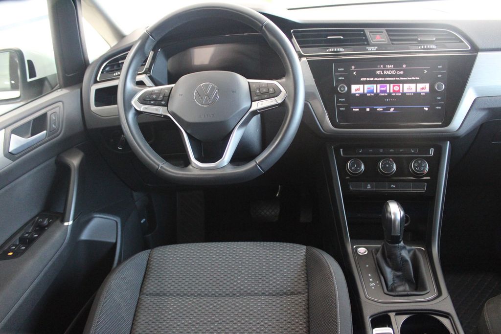 Volkswagen Touran 2023