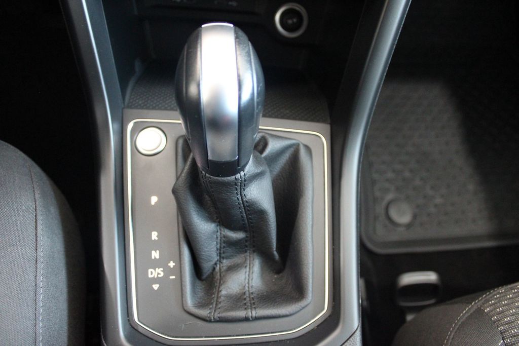 Volkswagen Touran 2023