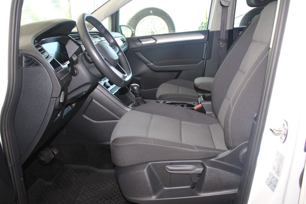 Volkswagen Touran 2023