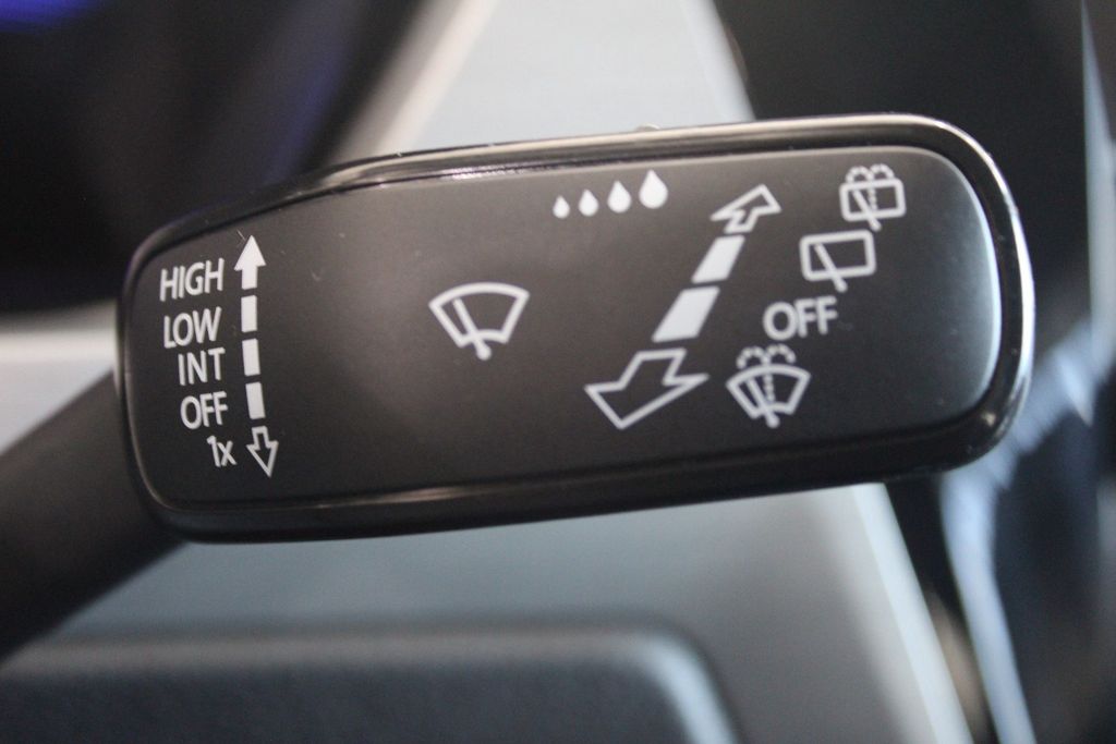 Volkswagen Touran 2023