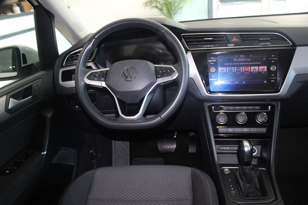 Volkswagen Touran 2023