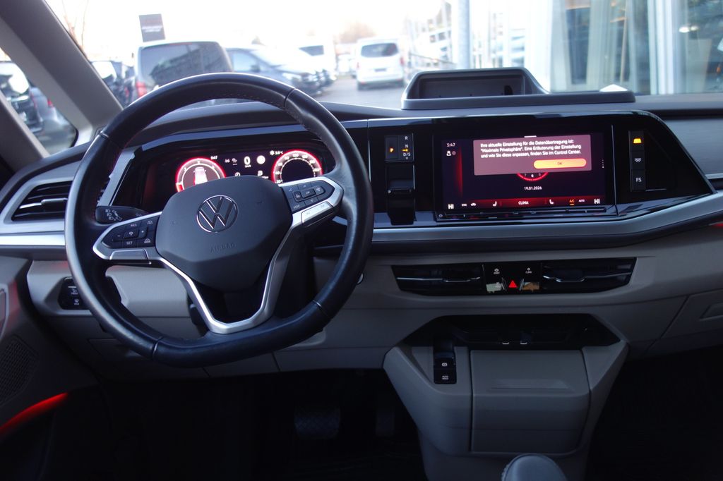 Volkswagen T7 Multivan 2025