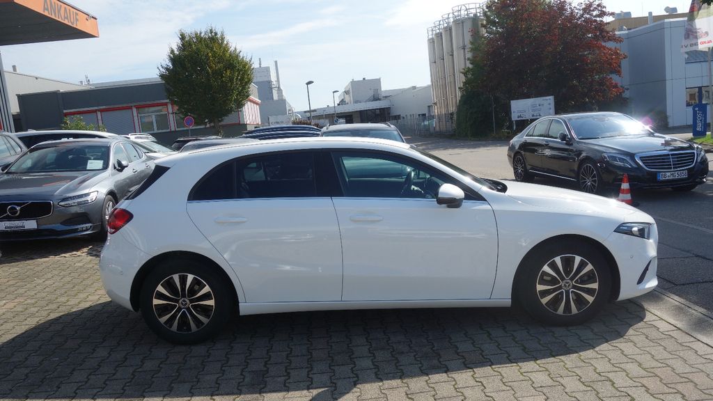 Mercedes-Benz A 200 2022