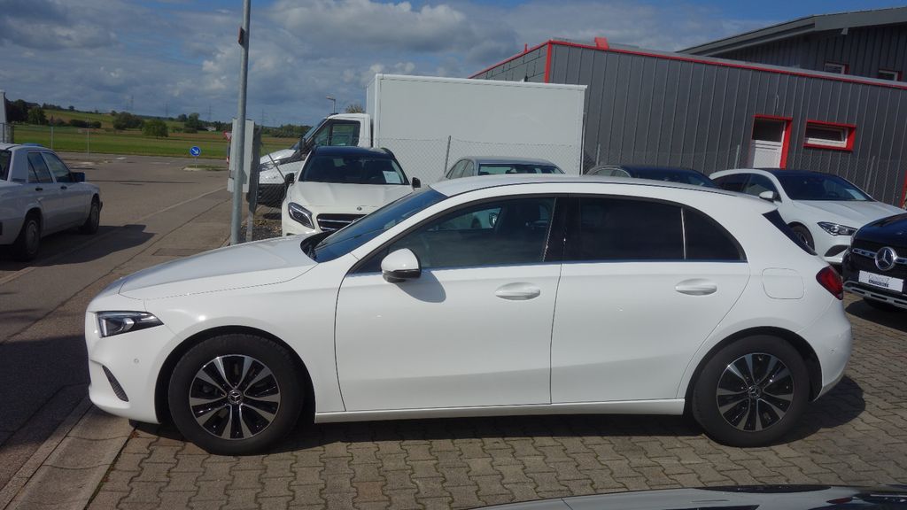 Mercedes-Benz A 200 2022