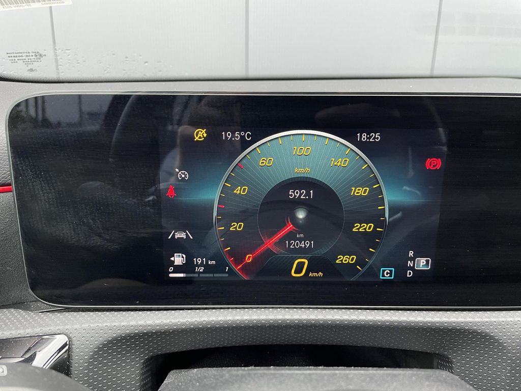 Mercedes-Benz A 180 2021
