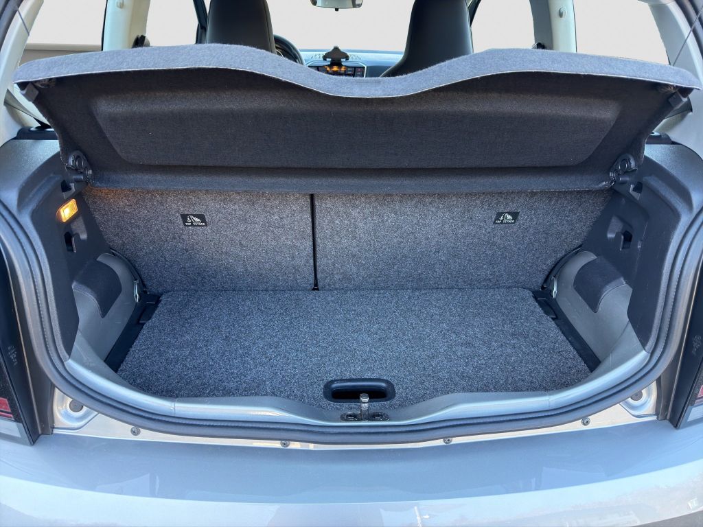 Volkswagen up! 2022