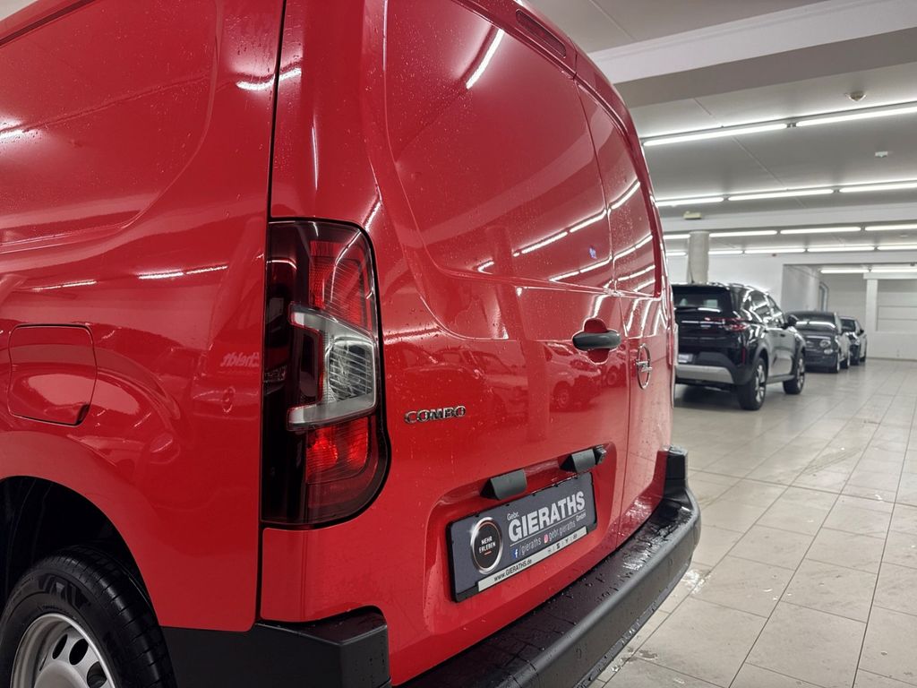 Opel Combo 2025