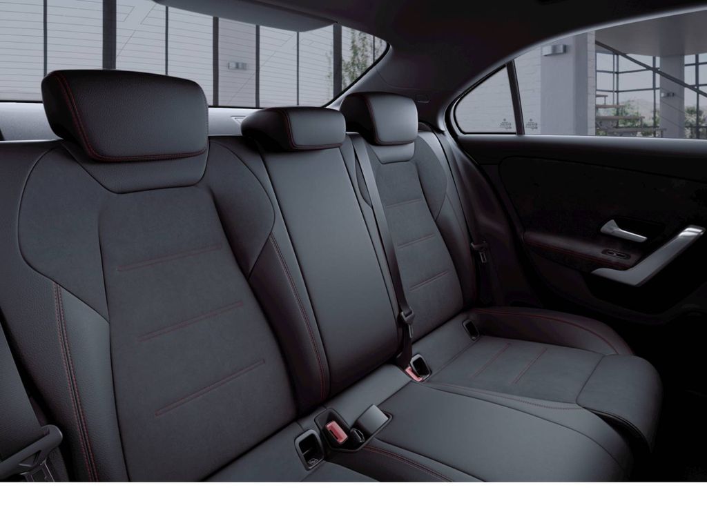 Mercedes-Benz A 250 2021