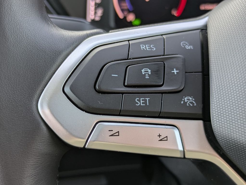 Volkswagen Touran 2025