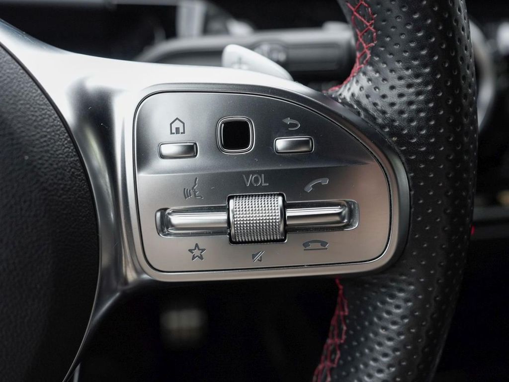 Mercedes-Benz GLA 250 2021