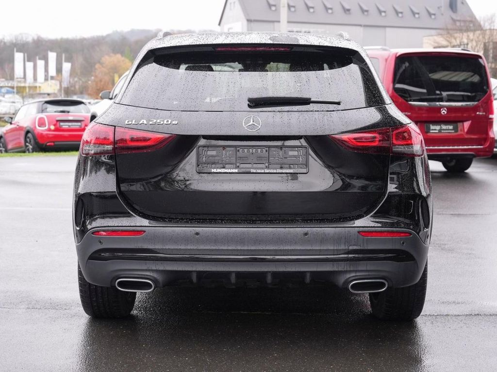 Mercedes-Benz GLA 250 2021