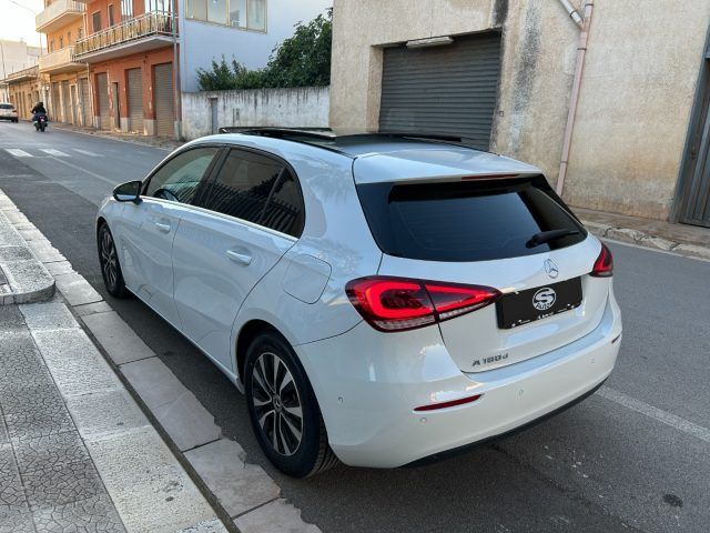 Mercedes-Benz A 180 2021