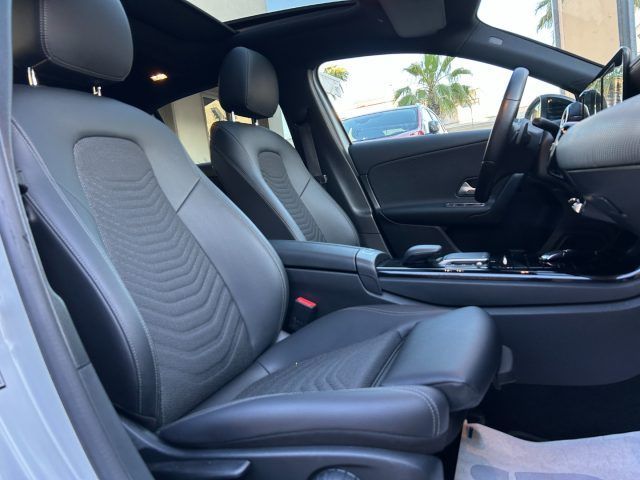 Mercedes-Benz A 180 2021