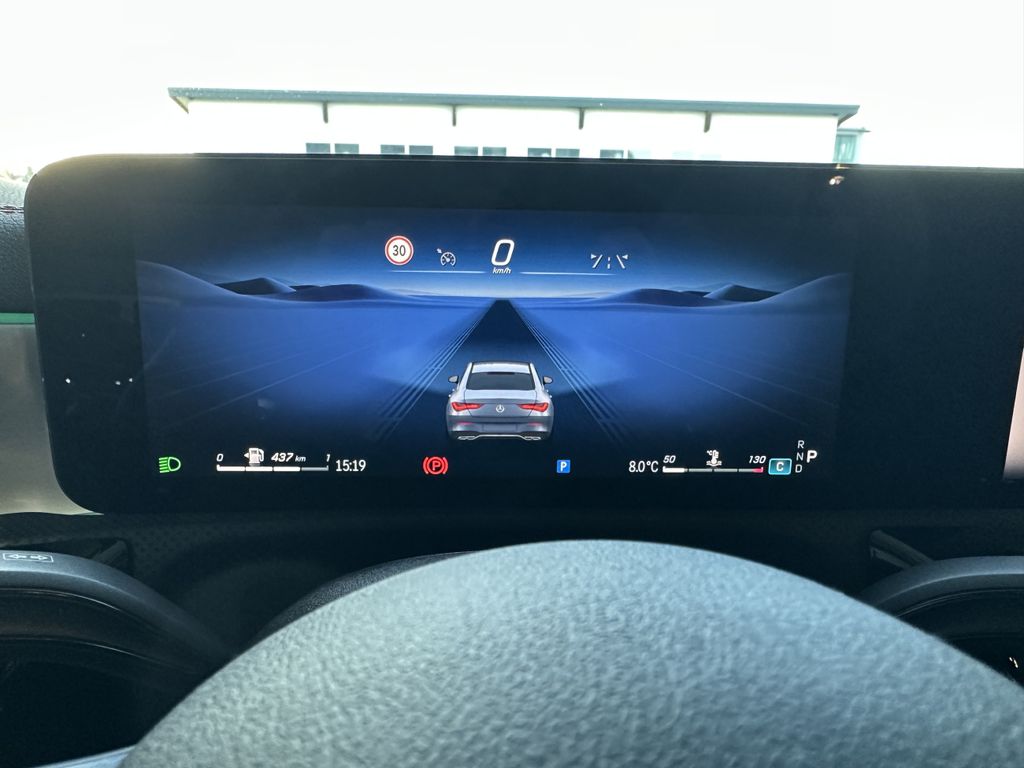 Mercedes-Benz CLA 200 2023