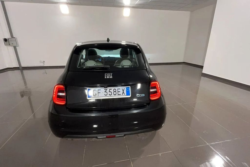 Fiat 500 2021