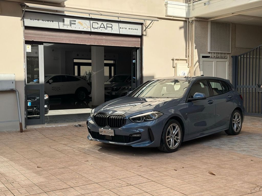 BMW 116 2021