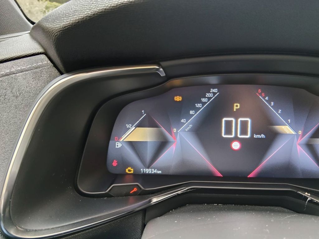 DS Automobiles DS7 (Crossback) 2019