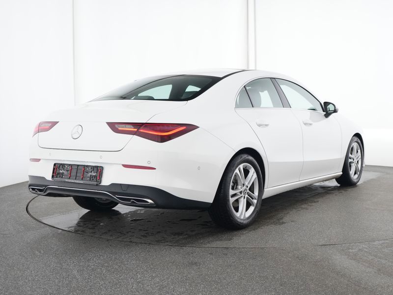 Mercedes-Benz CLA 180 2024