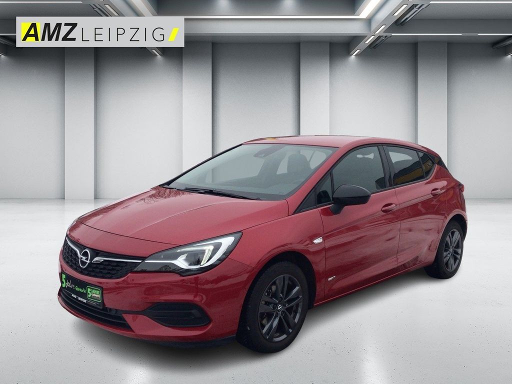 Opel Astra 2021