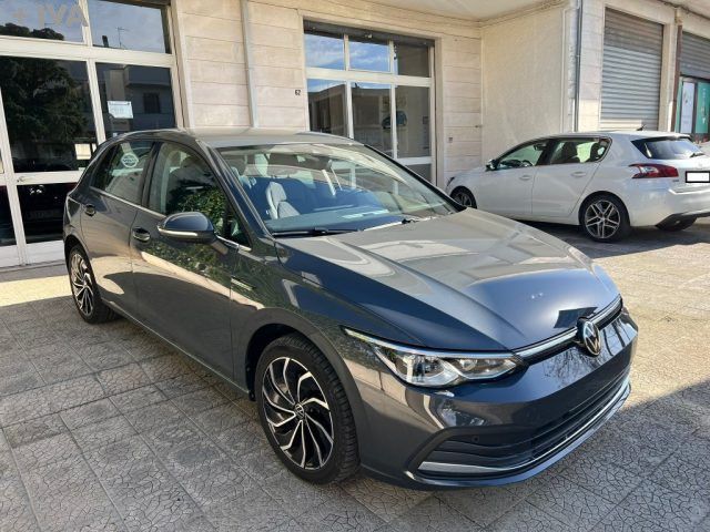 Volkswagen Golf 2023