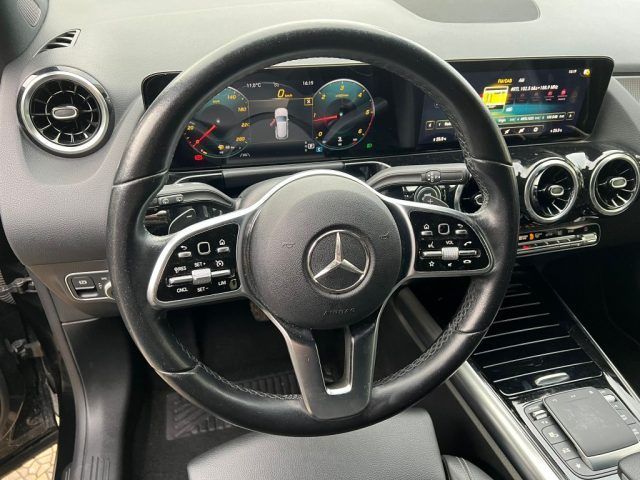 Mercedes-Benz GLA 180 2021