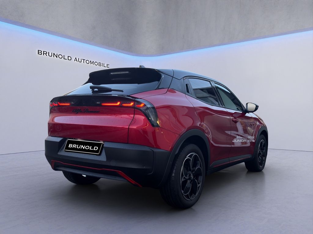 Alfa Romeo Junior 2024