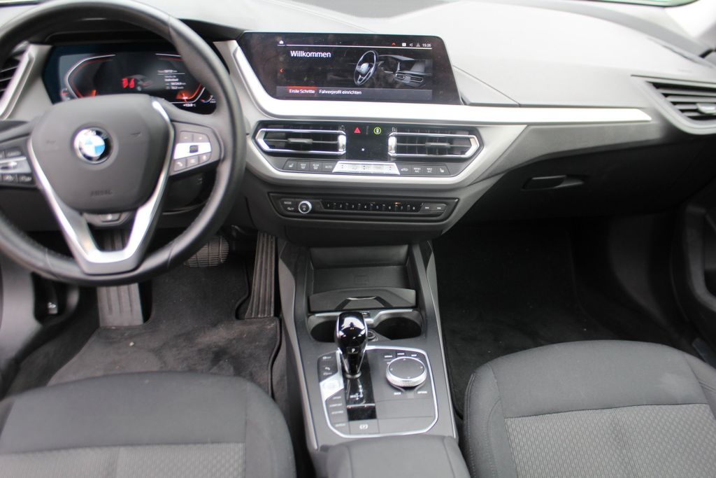 BMW 218 Gran Coupé 2024