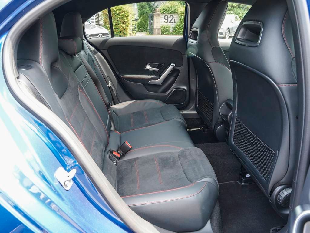 Mercedes-Benz A 200 2024