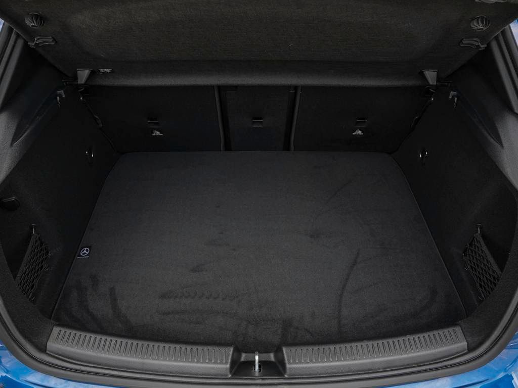 Mercedes-Benz A 200 2024