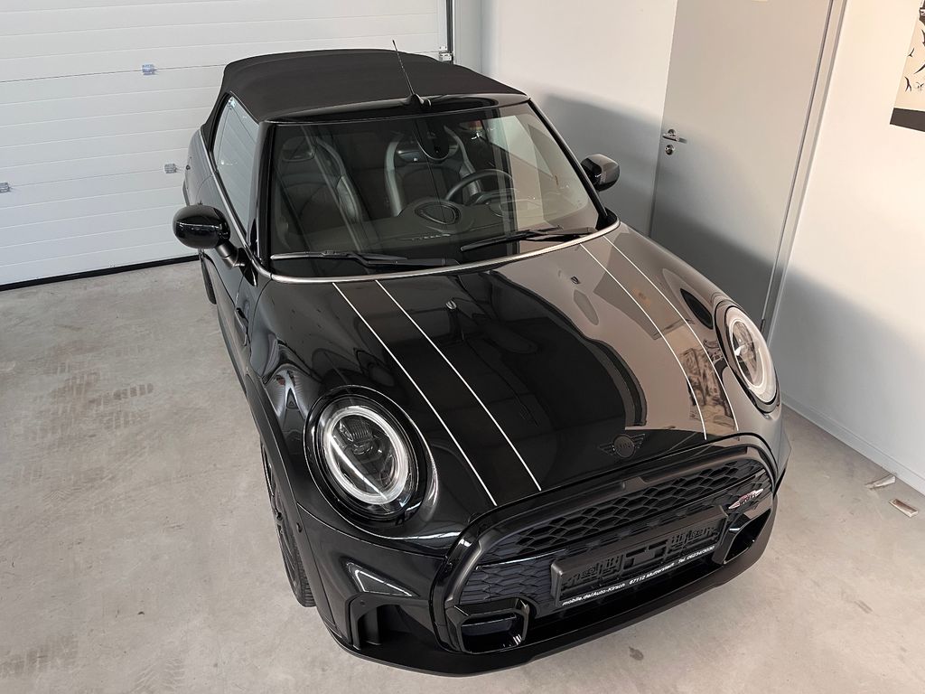 MINI Cooper Cabrio 2023