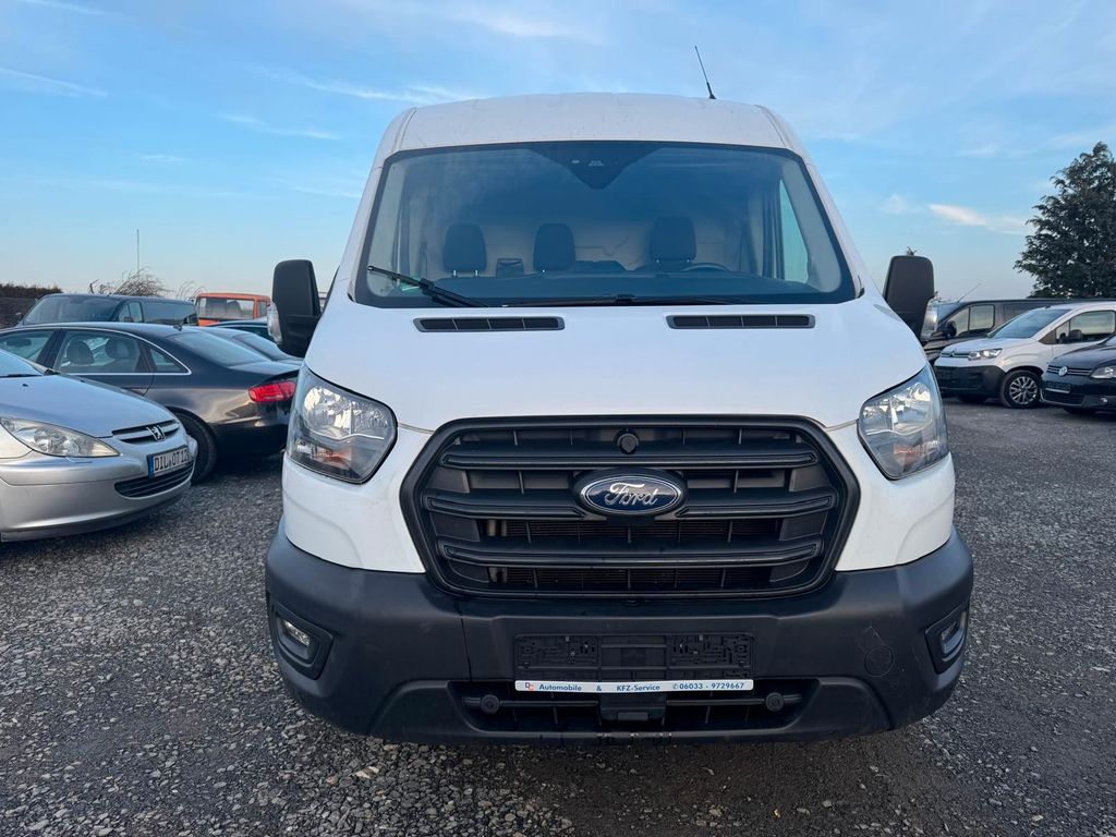 Ford Transit 2024