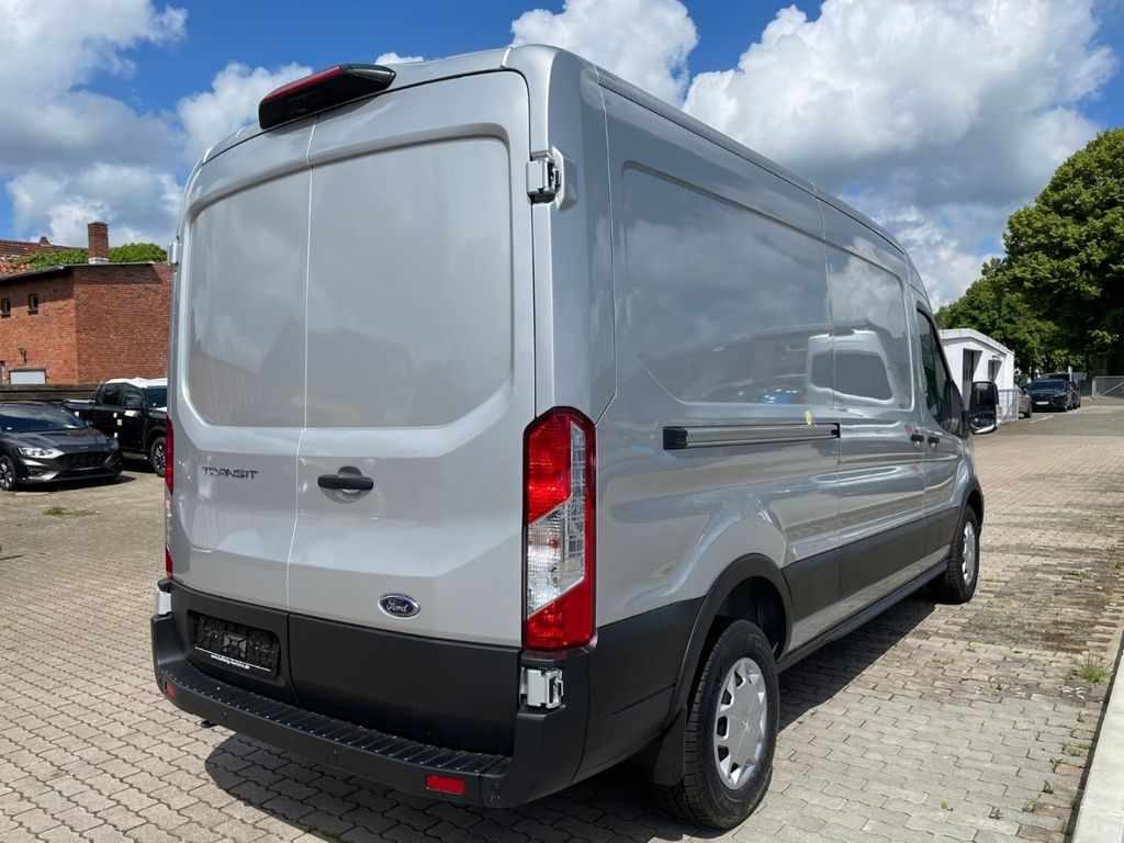 Ford Transit 2024