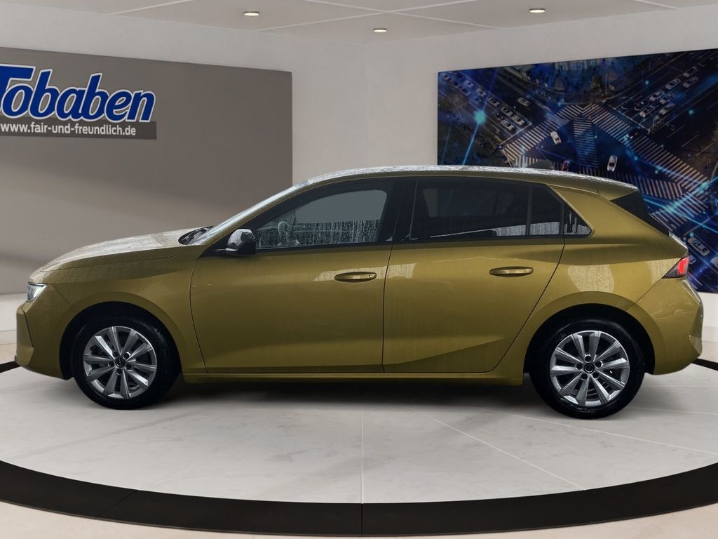 Opel Astra 2022