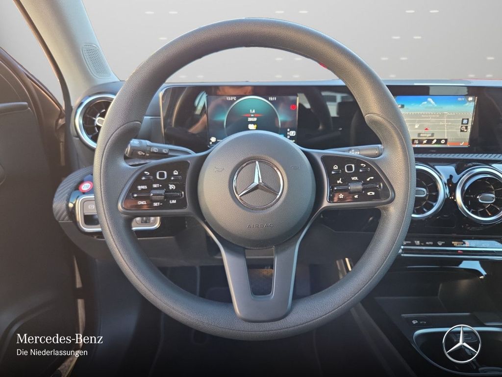 Mercedes-Benz A 250 2021