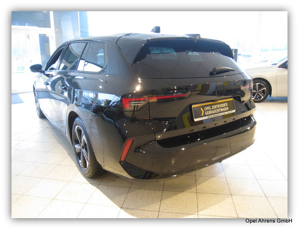 Opel Astra 2024