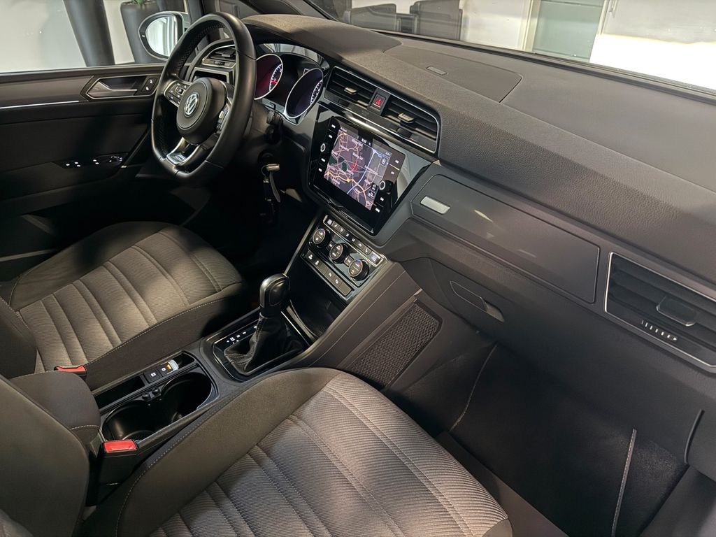 Volkswagen Touran 2019