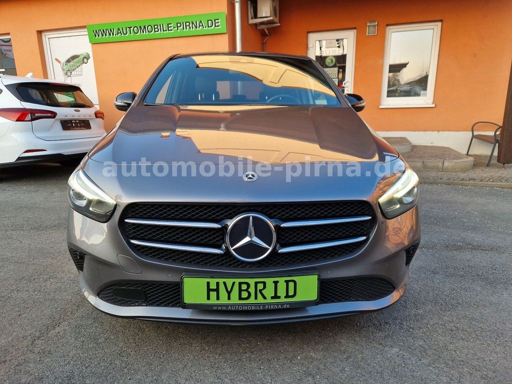 Mercedes-Benz B 250 2022
