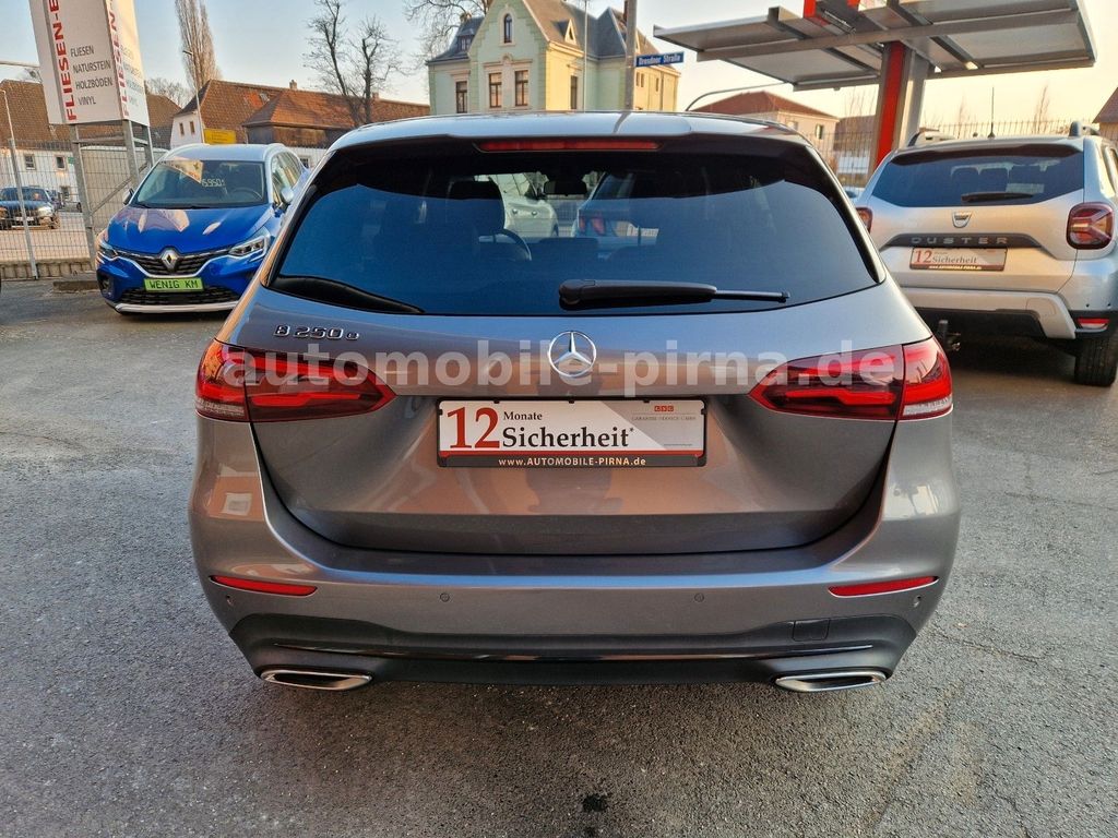 Mercedes-Benz B 250 2022