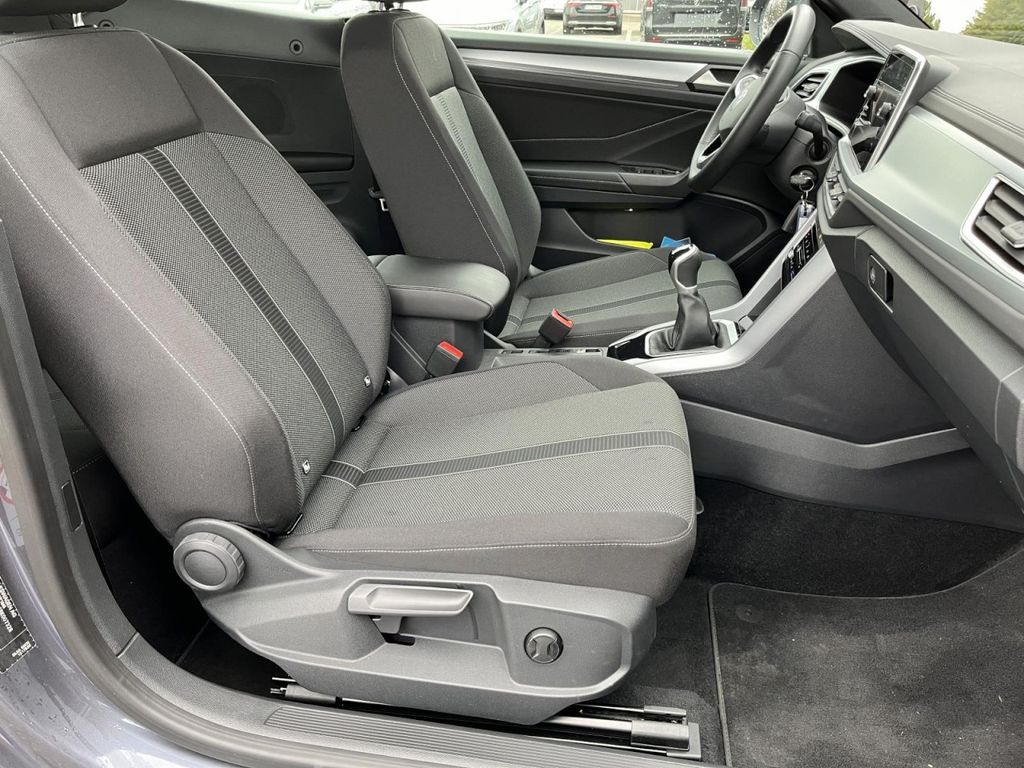 Volkswagen T-Roc 2024